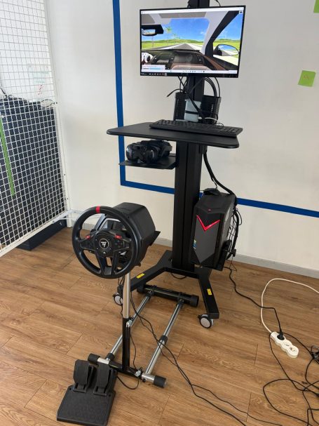 réalité virtuelle et conduite: syndrome de l'autoroute etc...